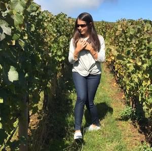 Meet your Posher, Stephanie